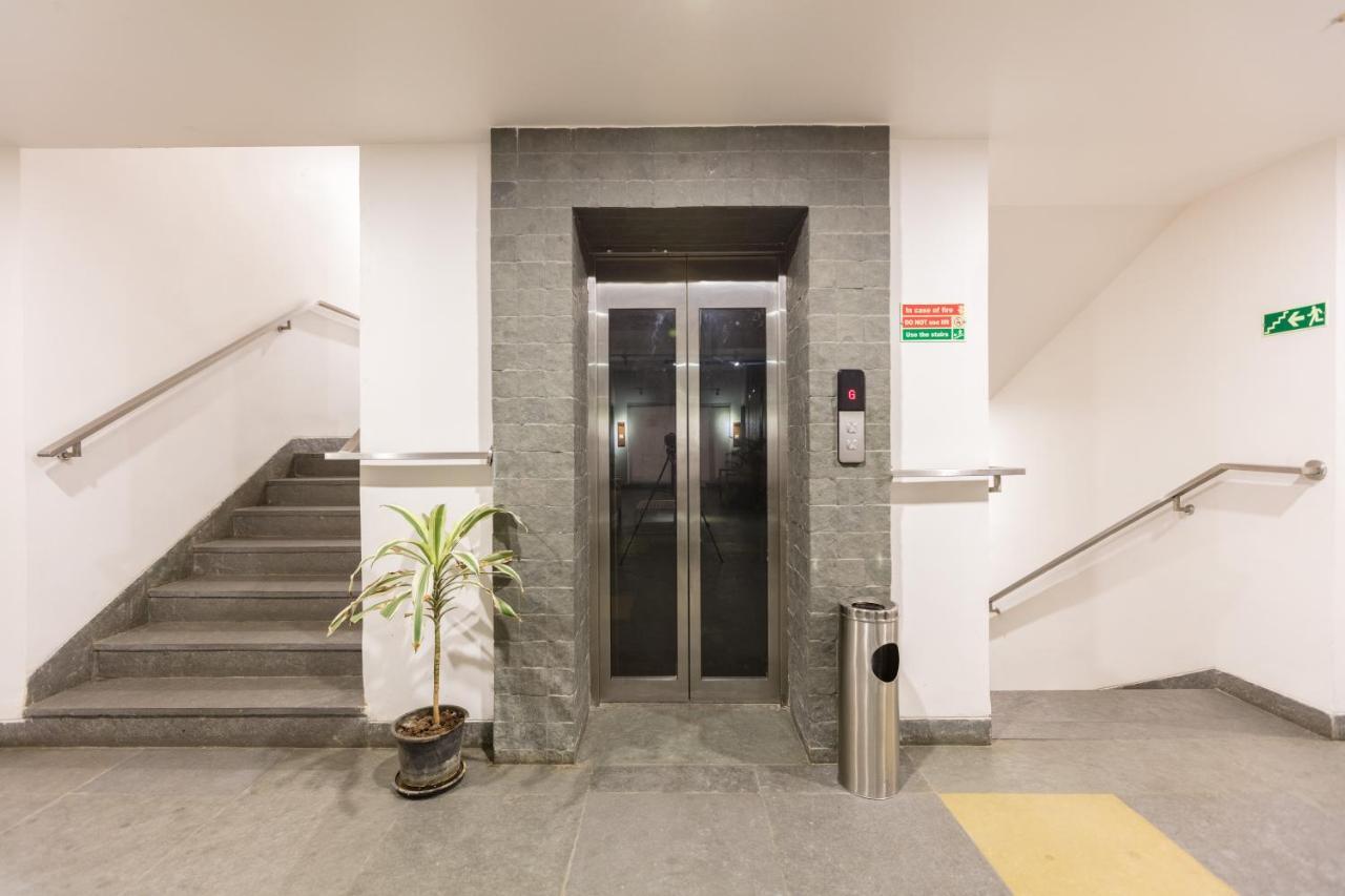 Hotel Aira Vijayawāda Exteriér fotografie